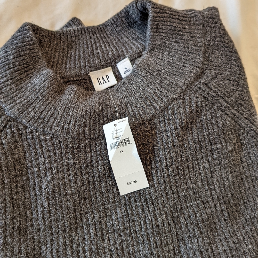 GAP, XL, gray knit sweater NWT